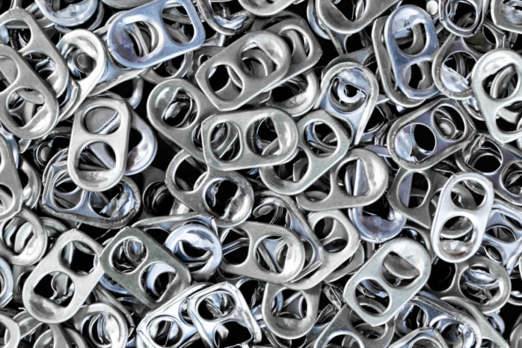 aluminum-metal-cans-tabs